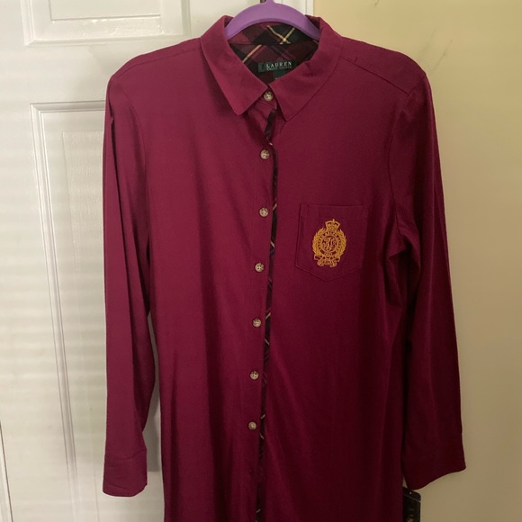 🆕 Ralph Lauren Maroon button down long top